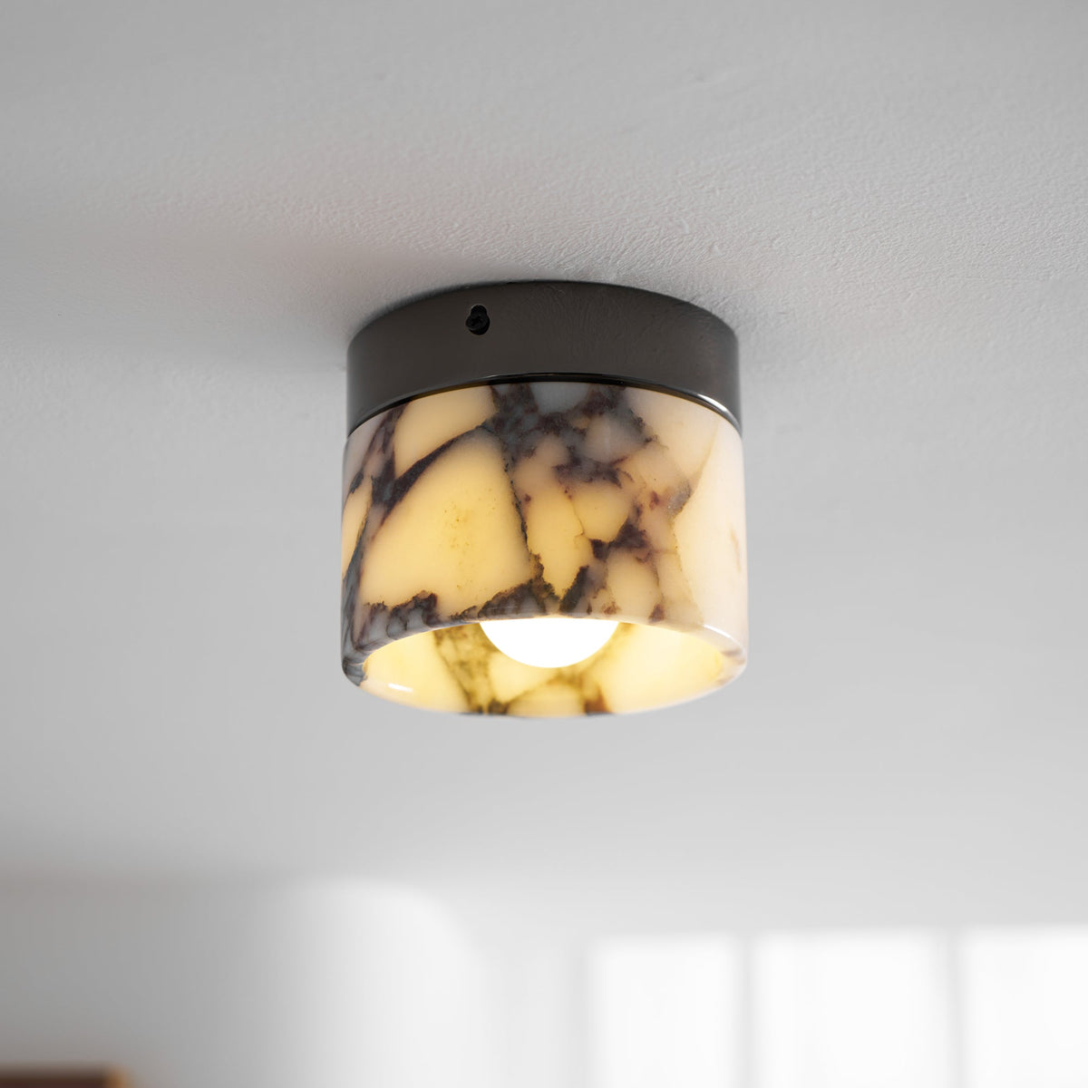 Ivinir Round Marble Ceiling Lamp Compact Flush Mount