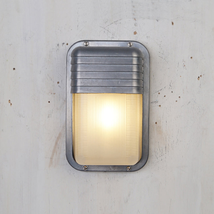 Olcarila Vintage Outdoor Wall Sconce Aluminum Glass Lamp